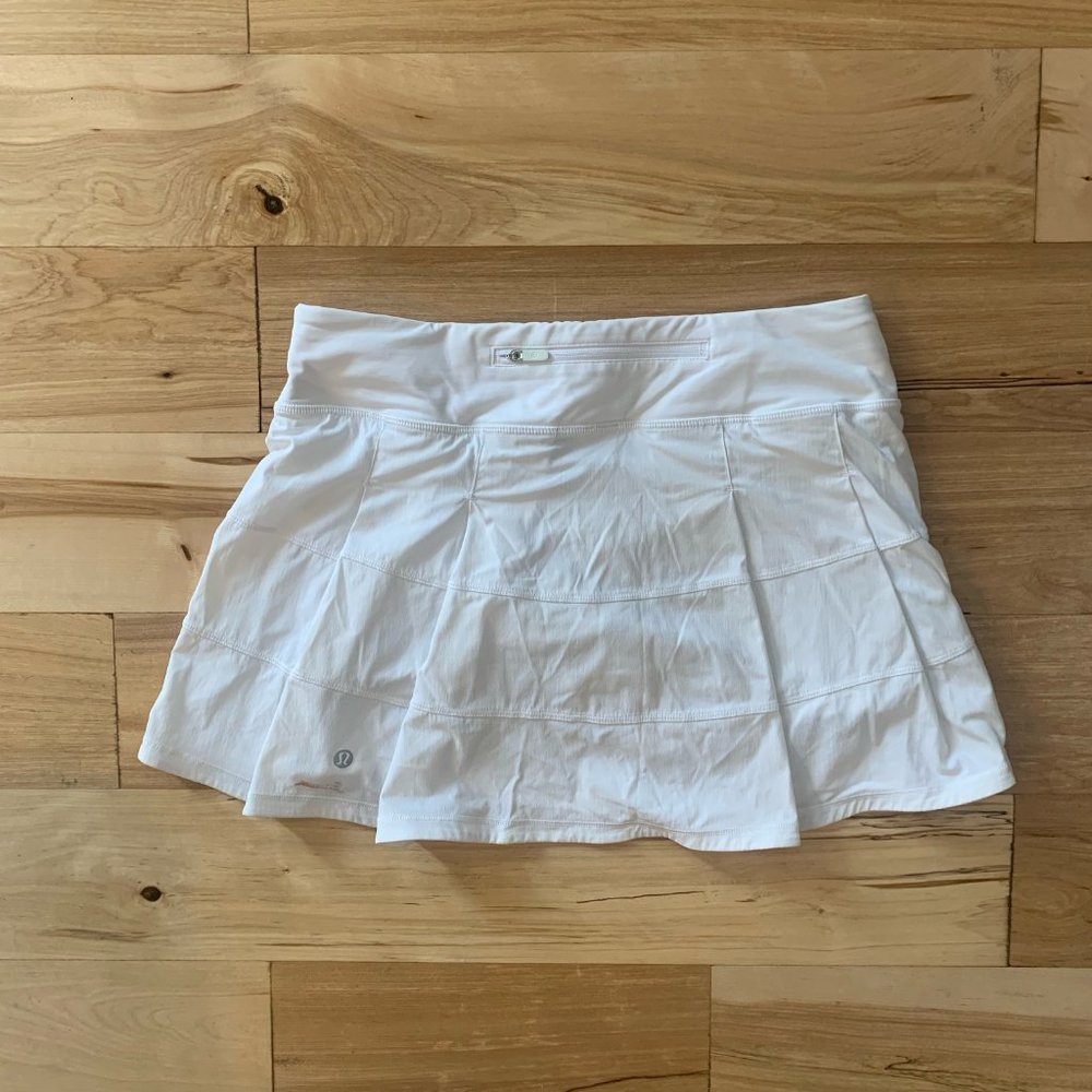 Lululemon White Skirt Size 6 Tall